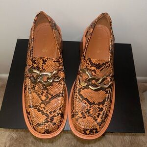 Snake skin, chunky shoes